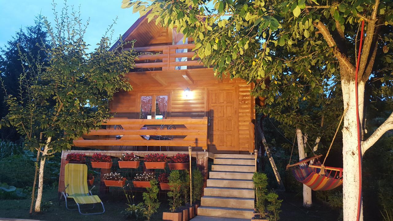 Vacation Home Sajra Kulen Vakuf Eksteriør billede